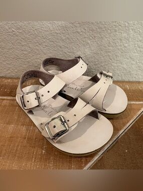 Sun San Sea Wees White Leather Baby Girl Boy Sandals Size 3 Saltwater